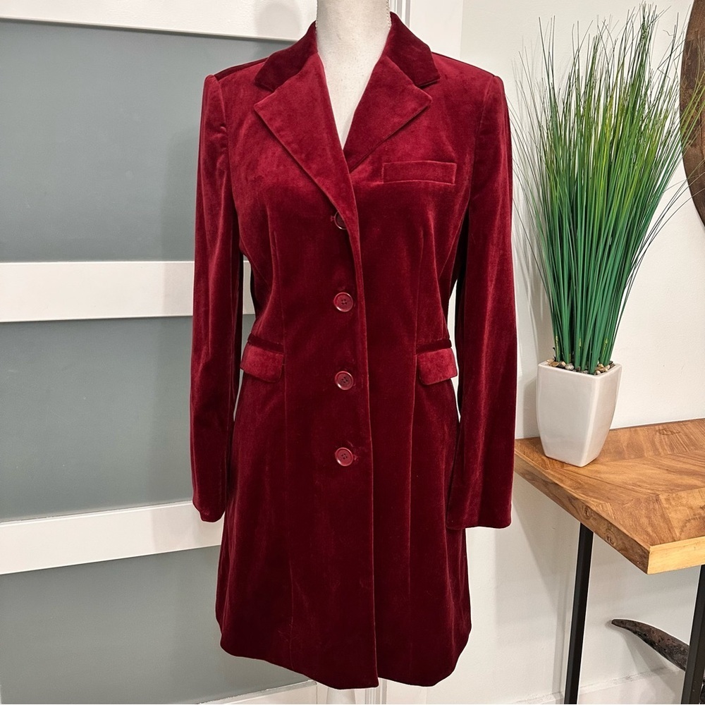 J. Peterman Burgundy Velvet Longer Length Blazer Medium Gothic Dark Romantic EUC